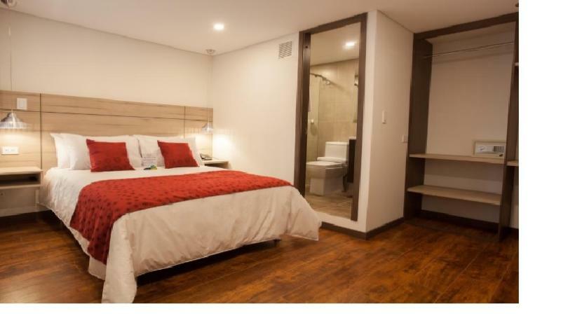 Hotel Plaza Carnaval Пасто Экстерьер фото